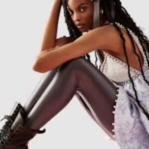 Free people high heel jungle mercury tights new in package one size